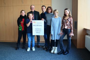 Spendenübergabe Realschule Rain 