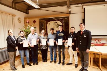 (v.l): Sylvia Windisch, Sabine Lindner, Bernd Bügelsteiber, Katrin Friedel, Wolfgang Friedel, Lukas Baalß, Jannis Rauh, Norbert Jawansky.