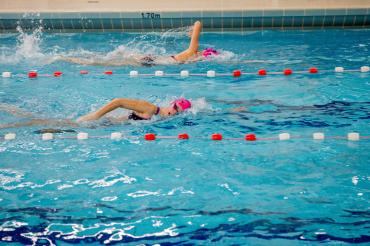 Das 24. Weihnachtsschwimmen des TSV Harburg.
