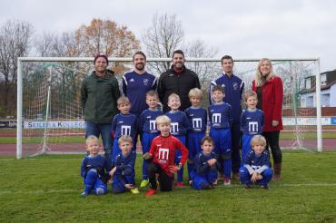 Von links (hinten): Offinger Martin (Mitarbeiter Firma Thannhauser), Ackermann Philip, Oettle Charly, Westphal Christian, Stanzel Brigitte (Mitarbeiterin Firma Thannhauser)                 