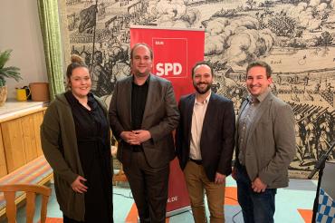 Fraktionsvorsitzende Marion Segnitzer-König, Sebastian Roloff MdB, Dritter Bgm  und OV-Vors. Daniel König, Stadtrat Christian Martin.