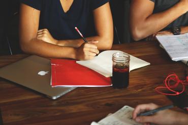 Menschen, Zusammenarbeit