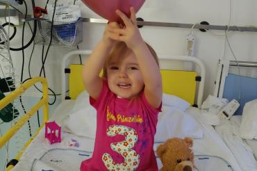 Ida ist an Blutkrebs erkrankt. 