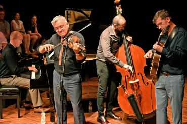 Am 19. März 2023 findet im kurfürstlichen Schloss in Rain das erste Konzert der diesjährigen Reihe Jazz in Rain-Kultur statt. 