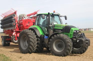 Dein Traktor von Deutz-Fahr.