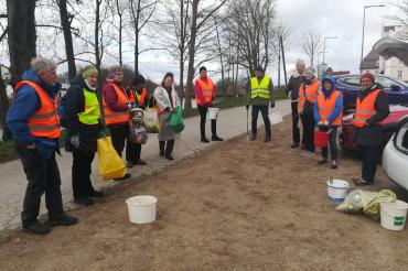 Müllsammelaktion zum Earth Day 2023.
