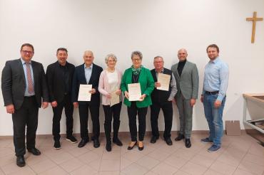 Michael Bosse, Roland Neubauer, Haupt Andreas, Dr. Elke Petersenn, Hannelore Maaz, Haupt Johann, Dr. Fabian Mehring und der neue Ortsvorsitzender Florian Mittler.