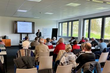 40 Zuschauer besuchten den Vortrag aus der Reihe „Orthopädie für jedermann“.