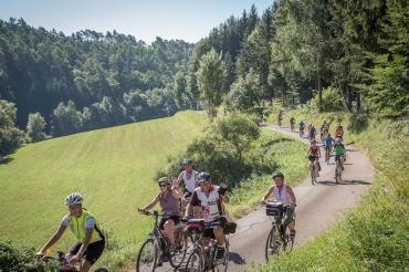 Die 6. Tour de Süden kommt zu Besuch nach Nördlingen.
