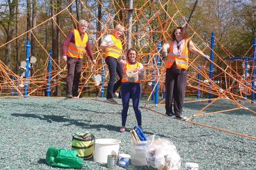 Die Plogging Gruppe am Tag der Erde.