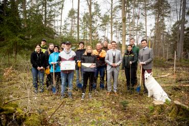 Destilla Baumplanzaktion