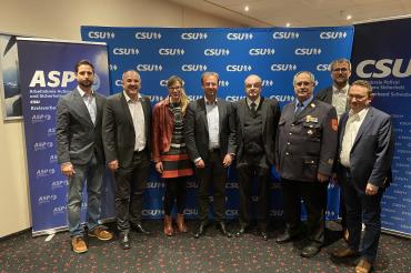 Tobias Eska, Karl Scherlin, Maximiliane Böckh, Wolfgang Fackler (MdL), Dr. Dr. Freudenberg, Heinz Mayr, Steffen Höhn und Ulrich Lange (MdB).