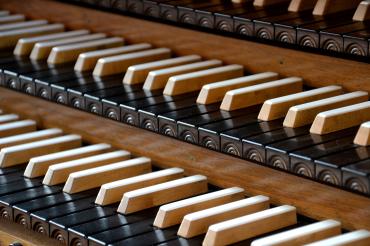 Das Symbolbild einer Orgel.