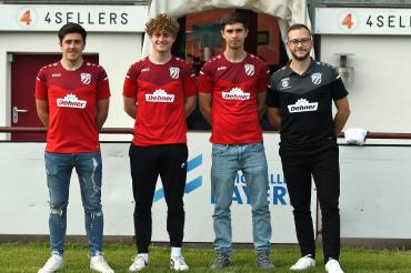 von links: Julian Bosch, Etienne Perfetto, Philippe Bauer und Abteilungsleiter Michael Haid