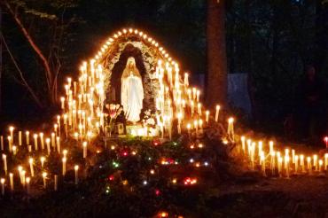 Lourdesgrotte in Oberndorf