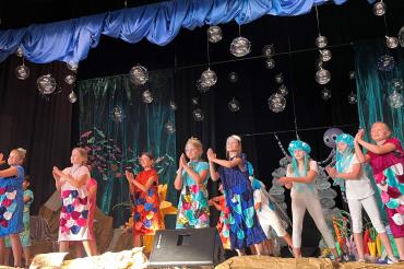 Singspiel „Der Regenbogenfisch“