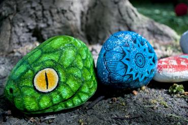 Steine bemalen, malen 