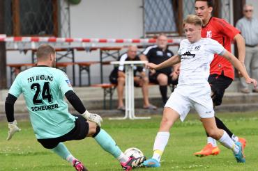 Niklas Landfried konnte zwar gegen den TSV Aindling kein Tor erzielen, aber gegen den SV Wettelsheim schaffte er einen lupenreinen Hattrick.