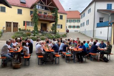 Genossenschaftsmitglieder der Nahwärmegenossenschaft Steinhart