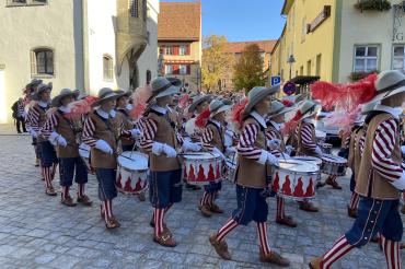 Das Bild zeigt die Knabenkapelle Nördlingen.
