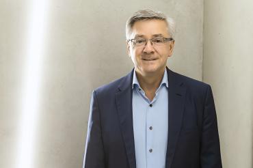 Das Bild zeigt Werner Luther, Kreishandwerksmeister