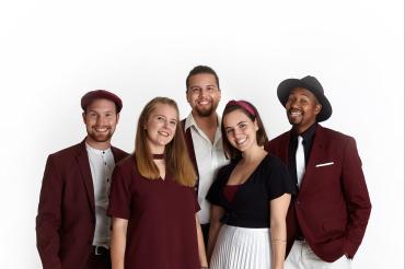 Die a cappella Band B’n’T aus Regensburg.