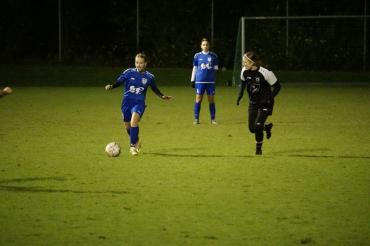 Viktoria Leitner (Vordergrund) und Katja Fischer (Hintergrund).