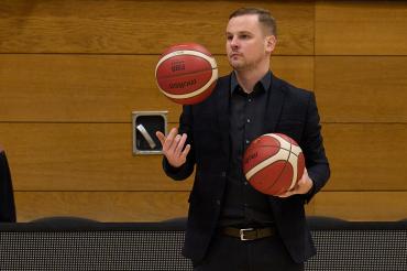 Nördlingens Coach Matiss Rozlapa.