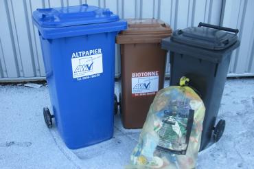 Schneefall Verzögerungen der Abfuhr.