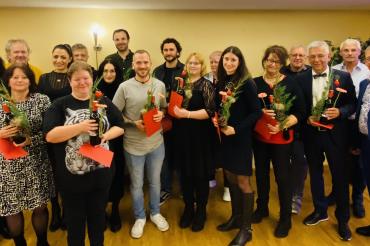 Die Geschäftsleitung gratulierte den Jubilaren und zukünftigen Rentnern.