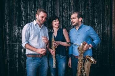 Sarah Lilian Kober, Vadym Palii und Vanja Sedlak bilden das Trio Étoiles.