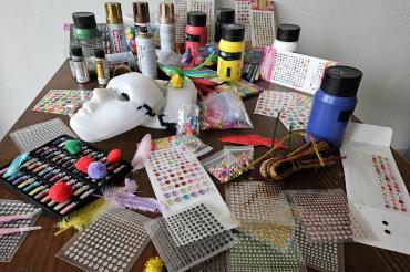 Das Bild zeigt die Masken.