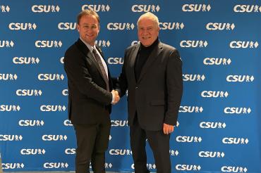 MdL Wolfgang Fackler (links) ist Nachfolger von Staatssekretär a. D. Johannes Hintersberger