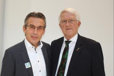 Sprecherwechsel Plattform Forst und Holz – Erwin Taglieber (DHWR) übernimmt das Amt von Georg Schirmbeck (DFWR).