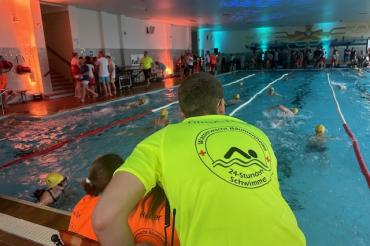 24 Stunden Schwimmen