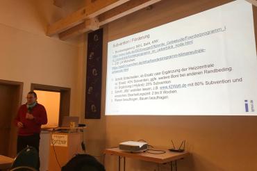 Das Bild zeigt einen Vortrag vom Bund Naturschutz.