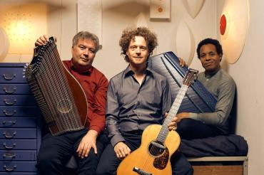 Das Bild zeigt das Lanzinger Trio: