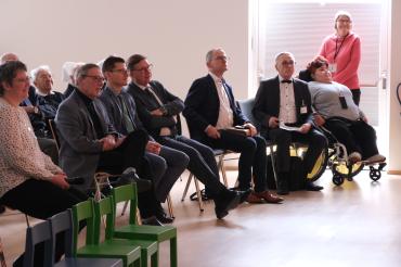 Das Bild zeigt das 100-jähriges Jubiläum der Landeskirchlichen Gemeinschaft Nördlingen.