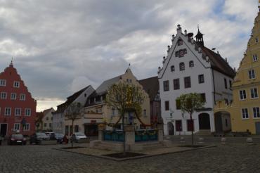 Das Bild zeigt die Stadt Wemding.