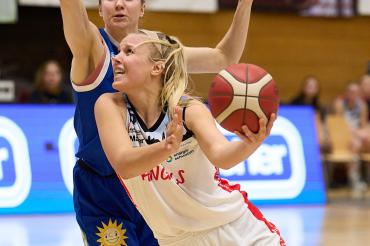 Das Bild zeigt eine Spielszene. 