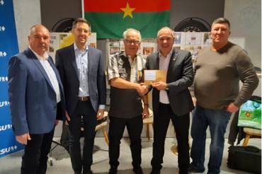 Josef Reichenmeier (Ebermergen), Sven Grygiel (Monheim), Josef Keller (Genderkingen), ASP Kreisvorsitzender Karl Scherlin (Nördlingen), Alfred Fischer (Wallerstein) Fotograf: Wolfgang Stolz (Harburg) 