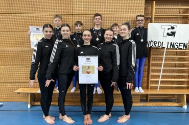 Hanna Strauß, Alexander, Kuhn Katharina Gazenbiller, Henri Hahn, Ella Bowman, Ben Kirchenbaur, Malou Linder, Luke Kattner, Franziska Engert und Georg Kirner können stolz auf ihre Leistungen beim Landesfinale von "Jugend trainiert für Olympia und Paralympics" sein.