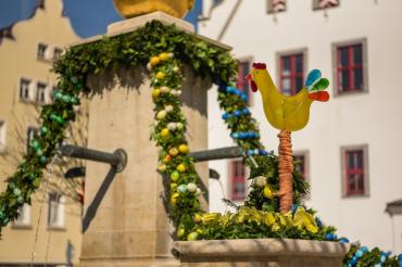 Osterbrunnen 2024 in Wemding.