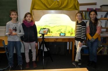 Moviebande:  Jan Braun, Emma Gramm, Greta Wundel, Mariella Uhl