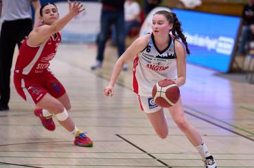 Hier sieht man Nicole Brochlitz gegen Herne.