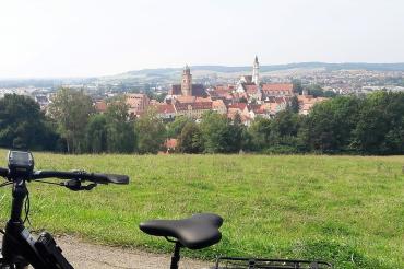 Hier sieht man ein Panoramabild aus der Umgebung Donauwörths.