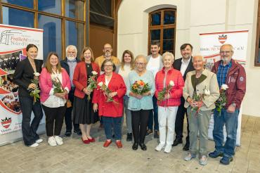 Im Rahmen seiner Jahreshauptversammlung hat der Verein Alt Nördlingen langjährige Mitglieder geehrt.