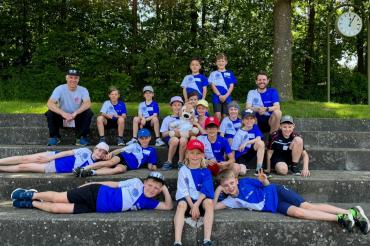 Mit 16 Nachwuchssportler*innen war die LG Donau-Ries in Aichach vertreten.