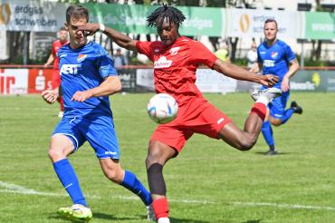 Marc Sodji beim Torabschluss