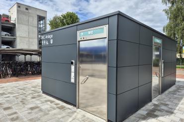 Seit knapp einem Monat ist die neue WC-Anlage am Bahnhof in Donauwörth in Betrieb und wird bereits gut angenommen.